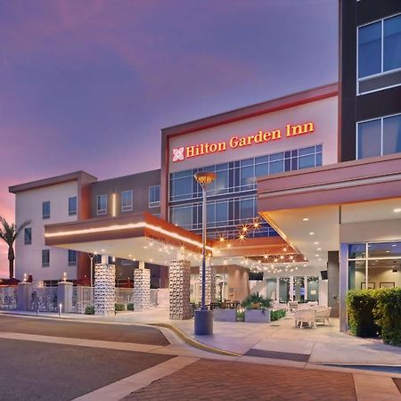 Hilton Garden Inn Chandler Downtown Esterno foto