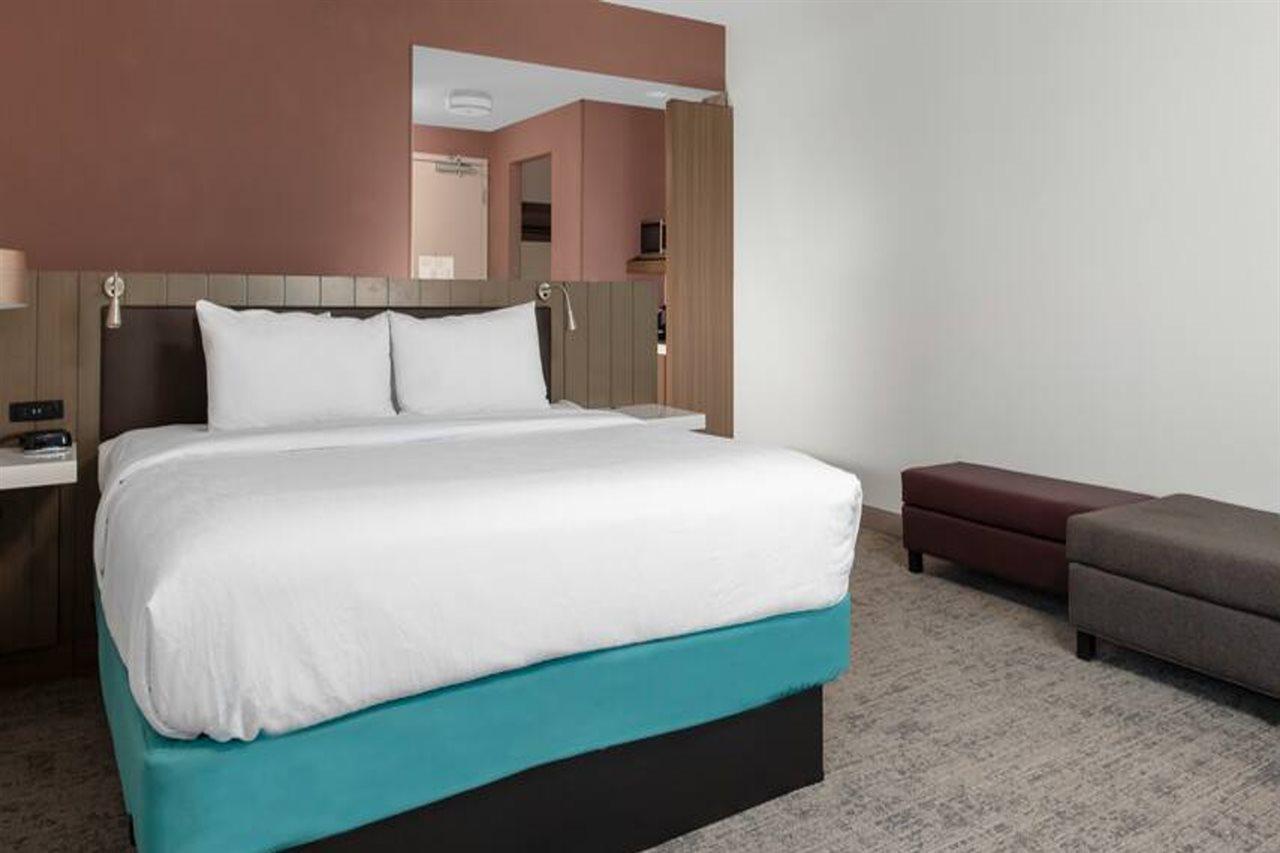 Hilton Garden Inn Chandler Downtown Esterno foto